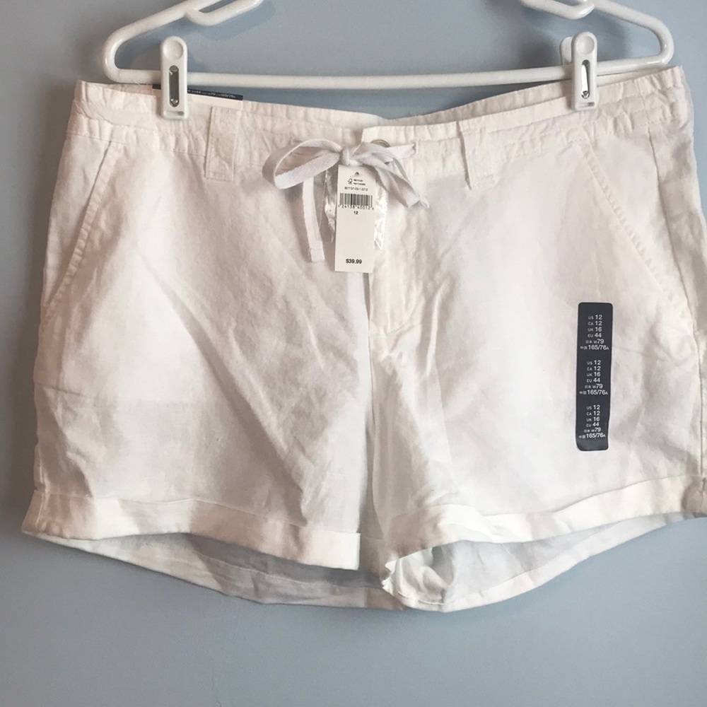 Gap white shorts, Size 12 NWT